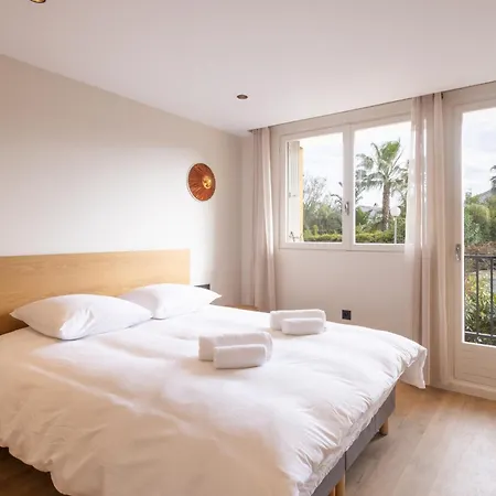 Avec Terrasse Et Parking Centre St-tropez Апартаменты Сен-Тропе